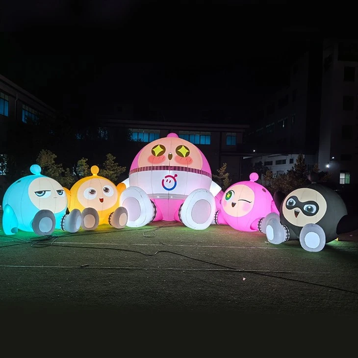 Limited Edition For The Year Of The Snake: Giant Inflatable Outdoor Shapes, Customizing Your Park And Square Highlights